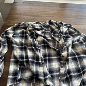 Women's button up plaid shirt